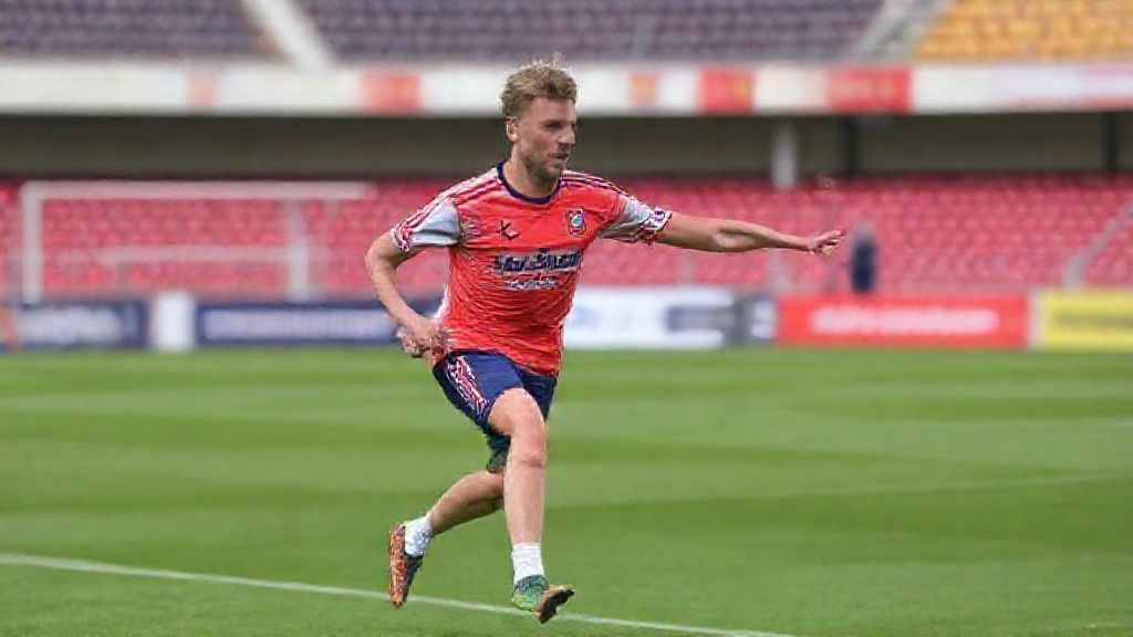 皇马中卫胡伊森因伤退出西班牙国家队